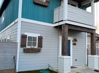 3147 Sophie Ln, McKinleyville, CA 95519
