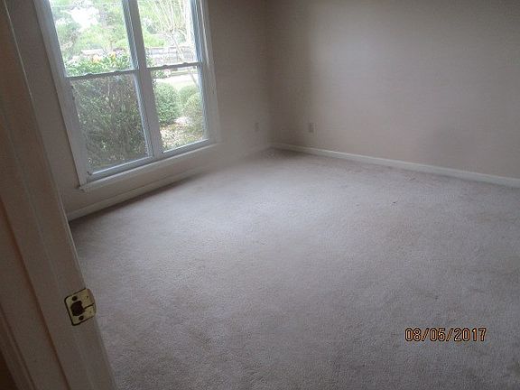 3rd image of 4398 Willow Wood Gate