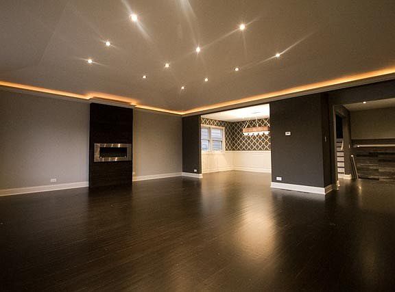 2nd image of 6938 N Algonquin Ave