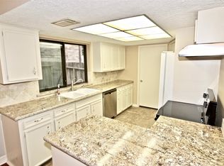 3146 Wagon Trail Dr, Sugar Land, TX 77479