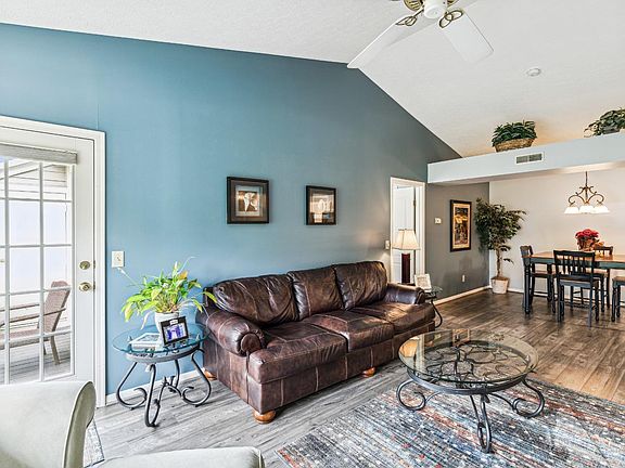 5th image of 4240 Endeavor Dr Unit 302