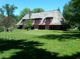 24 Palisades Ct, Pomona, NY 10970