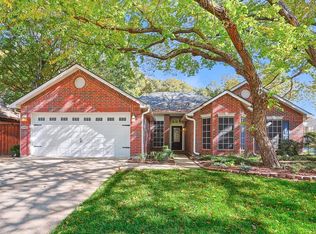 5200 Meadow Chase Ln, Flower Mound, TX 75028