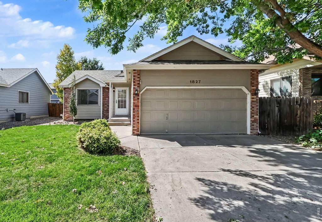 1827 Cambridge Ct