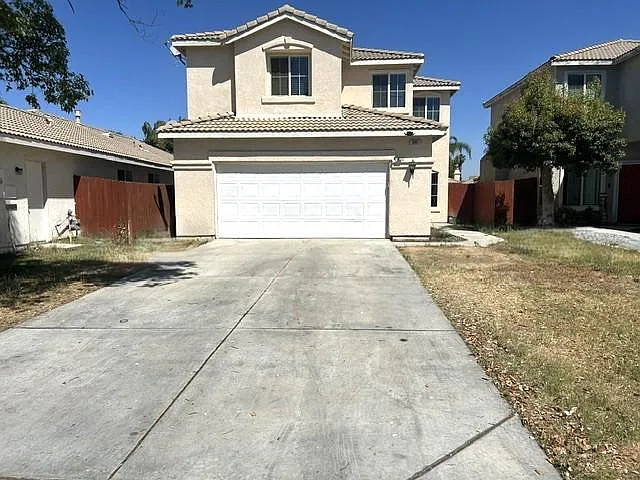 643 Laxford Rd