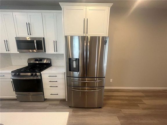 5th image of 778 Cottonwood Hill Pl