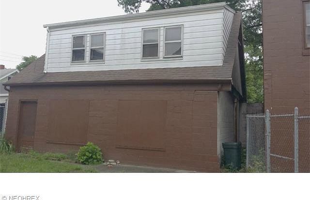 2nd image of 3008 South Ave