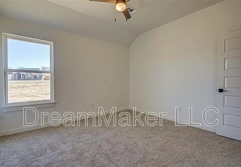 203 Hope Ave — Photo 32
