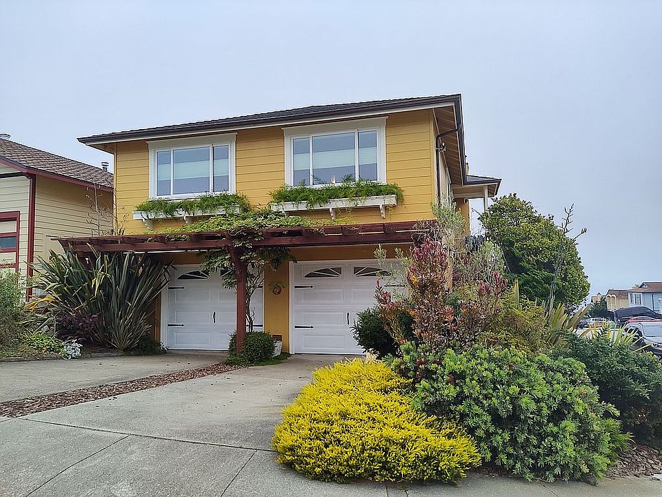 1st image of 110 Crenshaw Ct