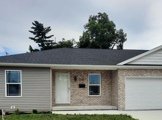 202 W Franklin Ln, Fort Branch, IN 47648