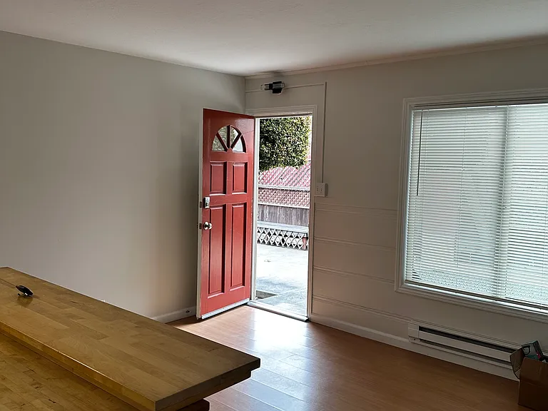 722 Linden Ave #722B — Photo 8
