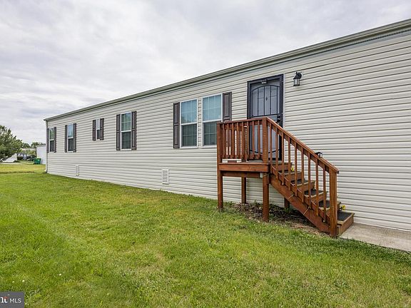 2nd image of 1825 Sonya Way #594