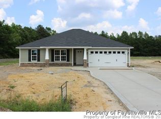 3345 N Frk, Hope Mills, NC 28348