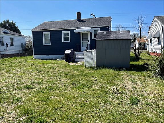 3rd image of 710 Maggie Walker Ave