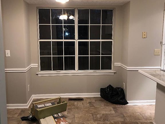 5th image of 640 Bragg Ave