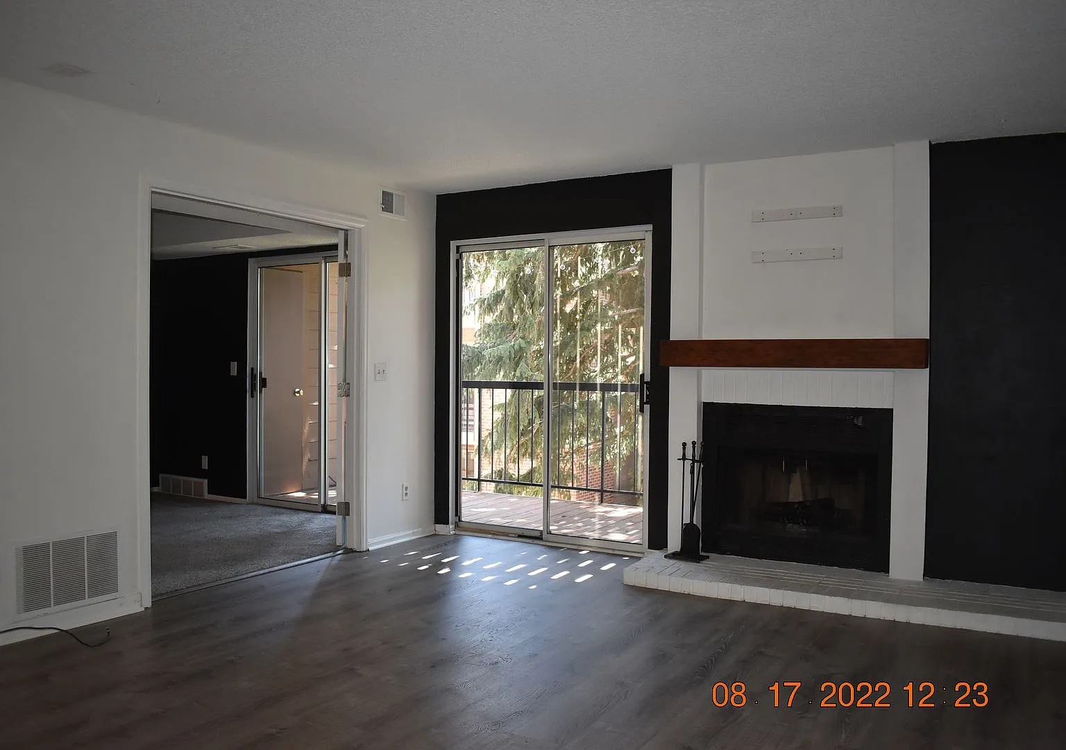 Updated 1 bedroom, 1 bathroom Littleton Condo — Photo 2