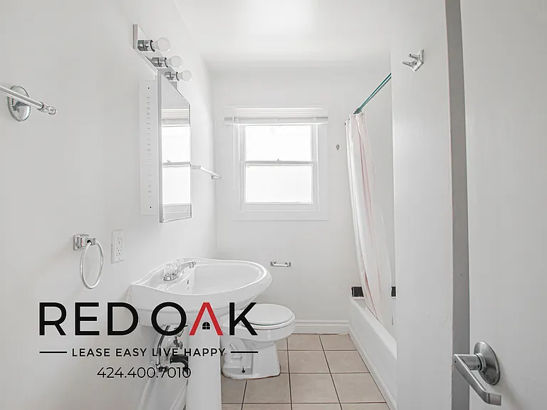 1148 S Sherbourne Dr #5 — Photo 12