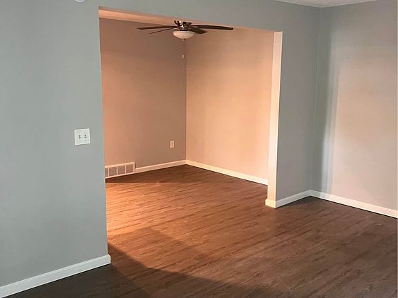 3rd image of 542 Old State Route 74 APT 5