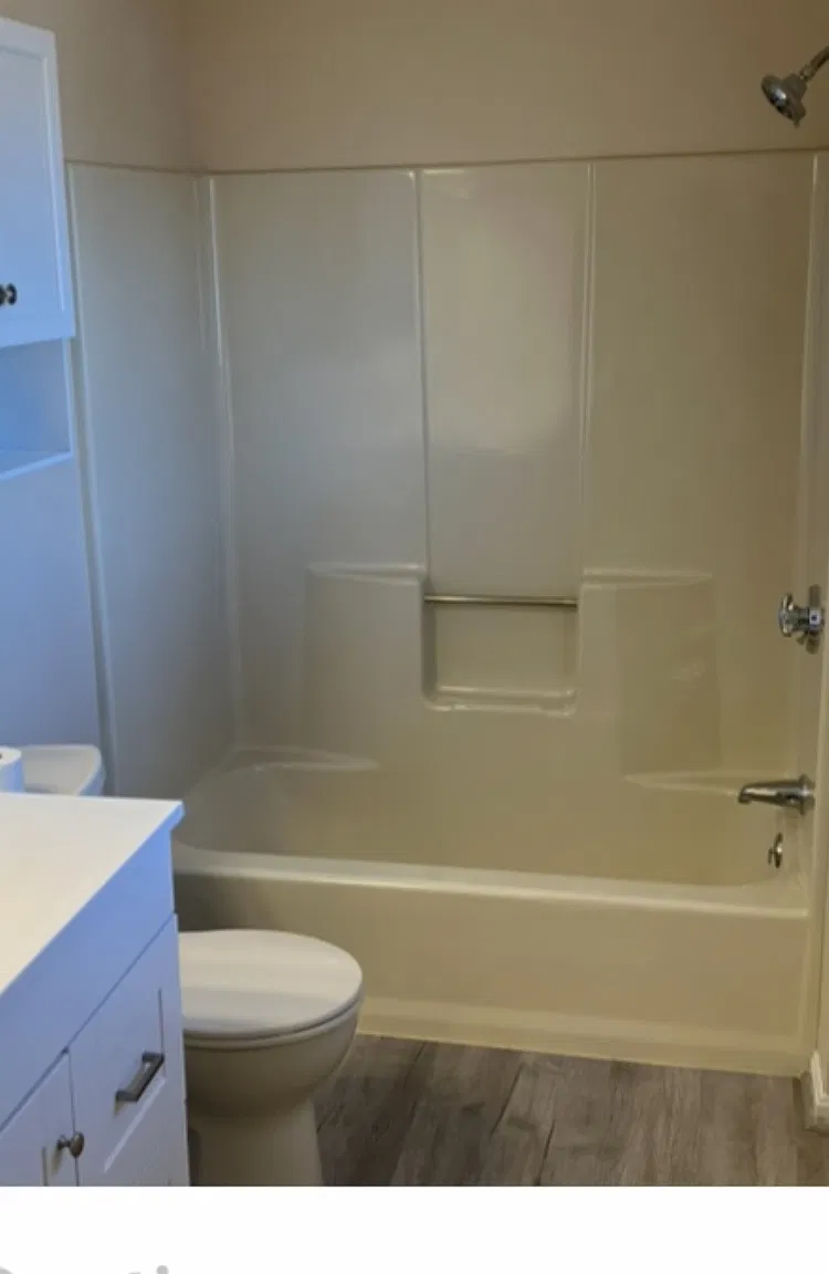 2 bed, 950 sqft, $2,000 — Photo 2