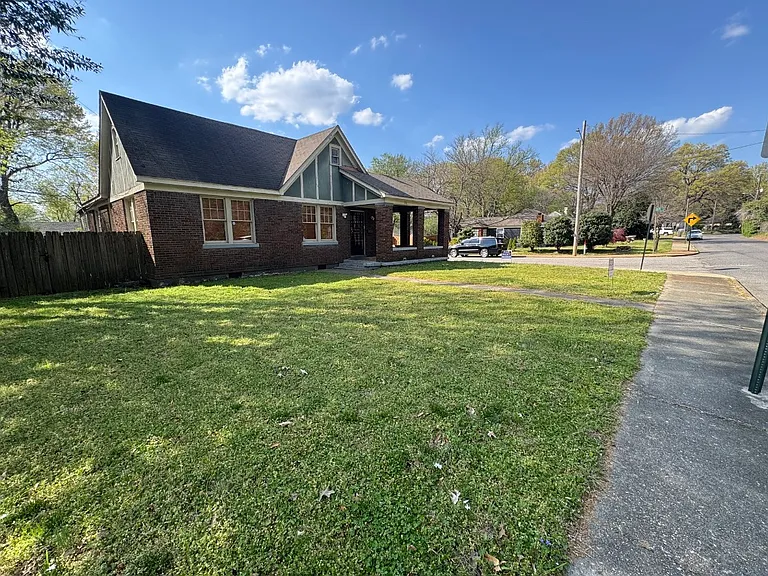 99 S Fenwick Rd — Photo 1