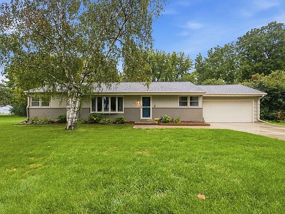 2nd image of 240 Prospect DRIVE