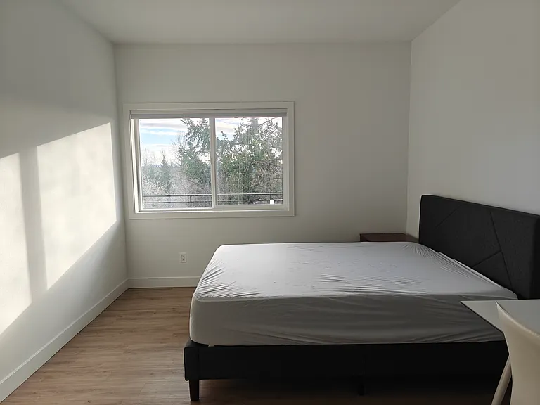 Another view of larger room.