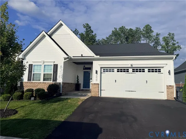 4818 Stavely Rd, Chester, VA 23831