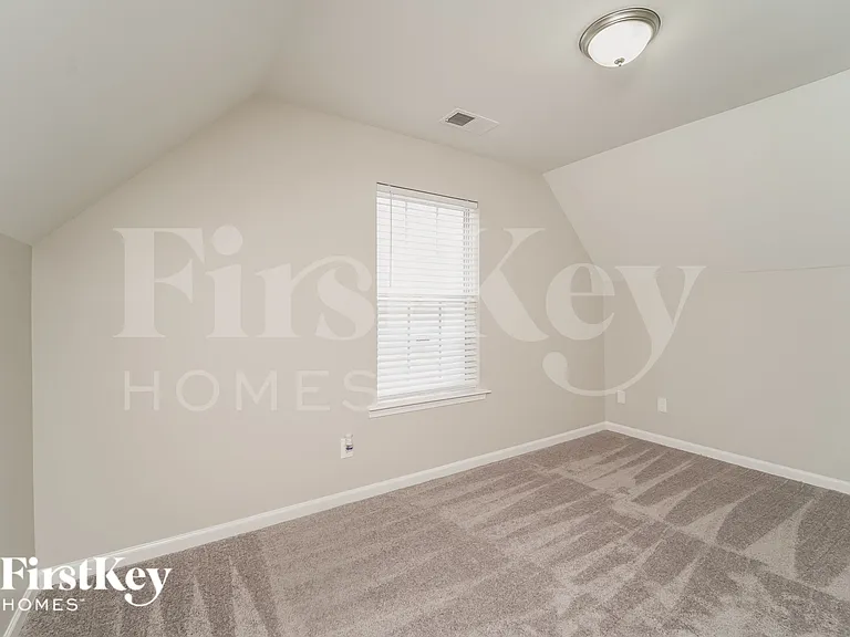 6804 Jamison Ln — Photo 17