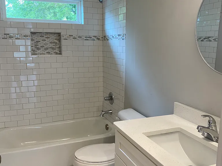 694 Cascade Ave SW #B — Photo 14