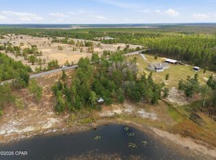 4801 Lake Ridge Rd, Chipley, FL 32428