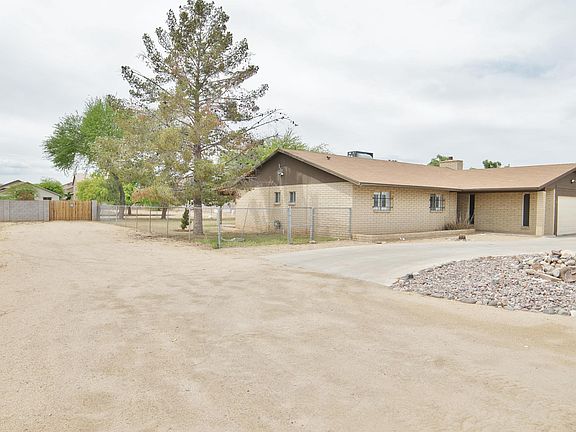 2nd image of 7412 N 71st Ave