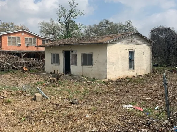 24640 US Highway 281 S, San Antonio, TX 78264