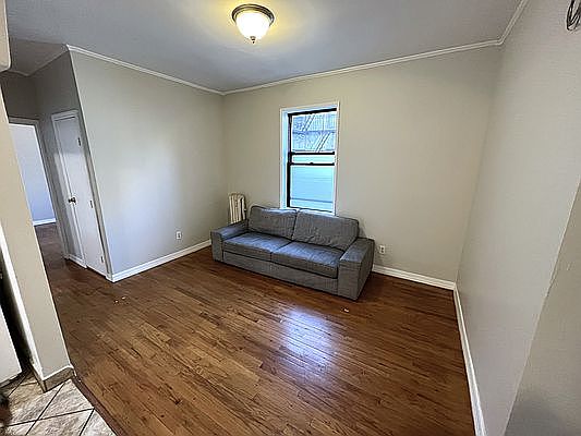 3rd image of 21-27 33rd St APT 4D