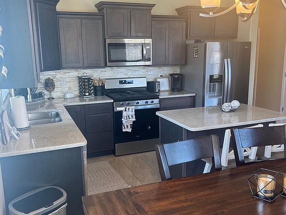 3rd image of 4580 Latigo Dr