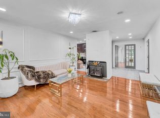 7415 Hastings St, Springfield, VA 22150