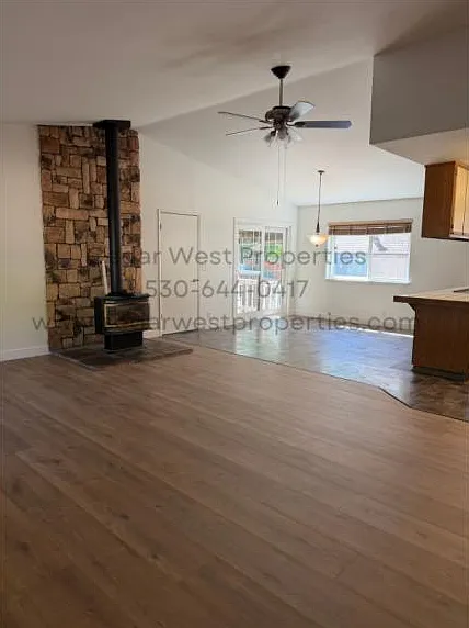 2910 Polaris Street — Photo 3