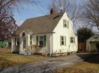 31 Caleb St, Portland, ME 04102
