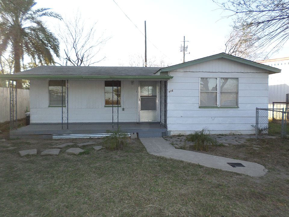 1st image of 806 N 1st St