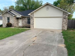 2 Shamsie Dr, Ward, AR 72176