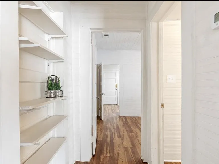 1618 Branch St #A — Photo 14