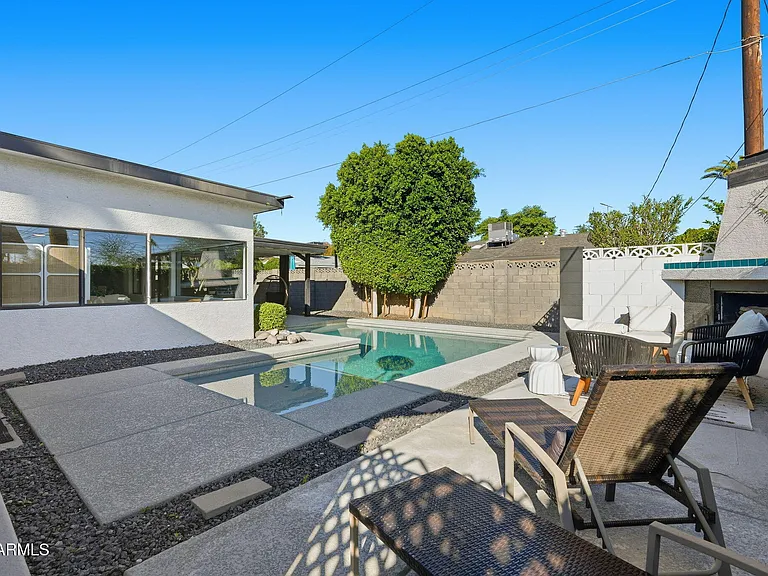 8614 E Jackrabbit Rd — Photo 44