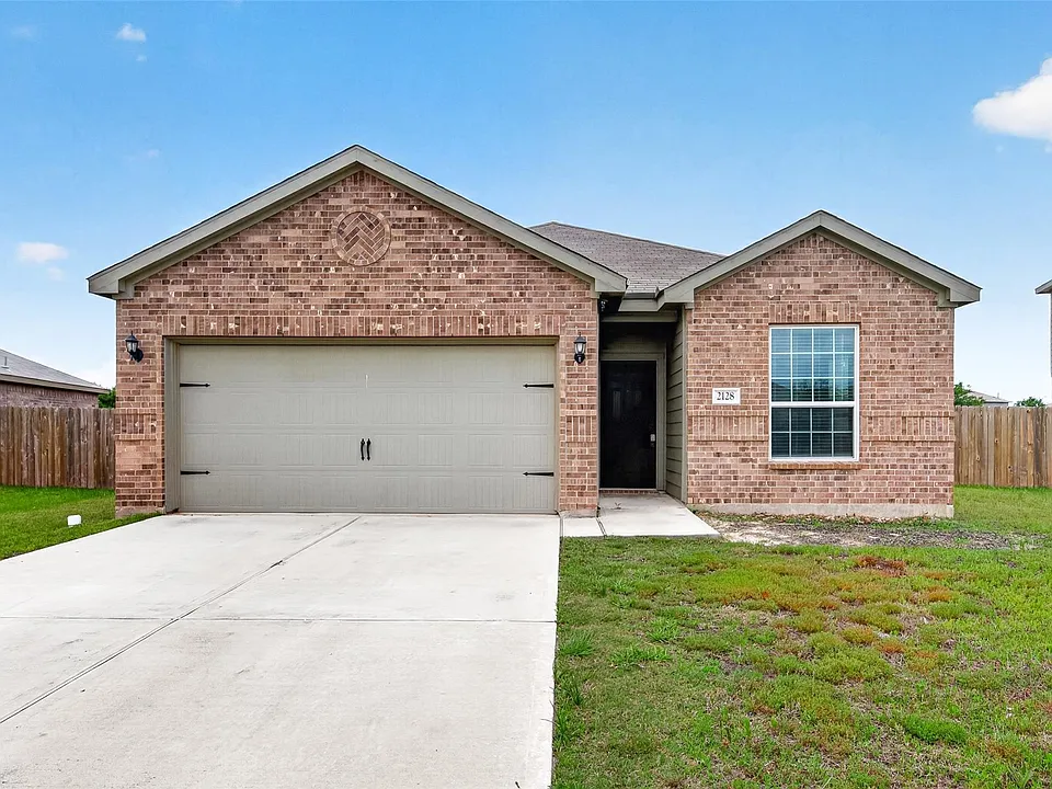 2112 Mule Ridge Dr
