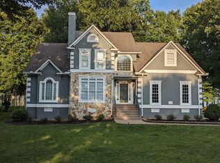 3319 Sailview Dr, Midlothian, VA 23112