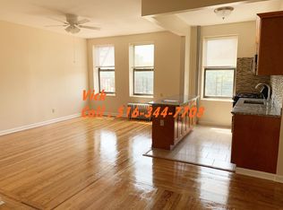19112 Woodhull Ave, Jamaica, NY 11423