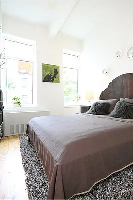 Rented by Triumph Property Group | media 18