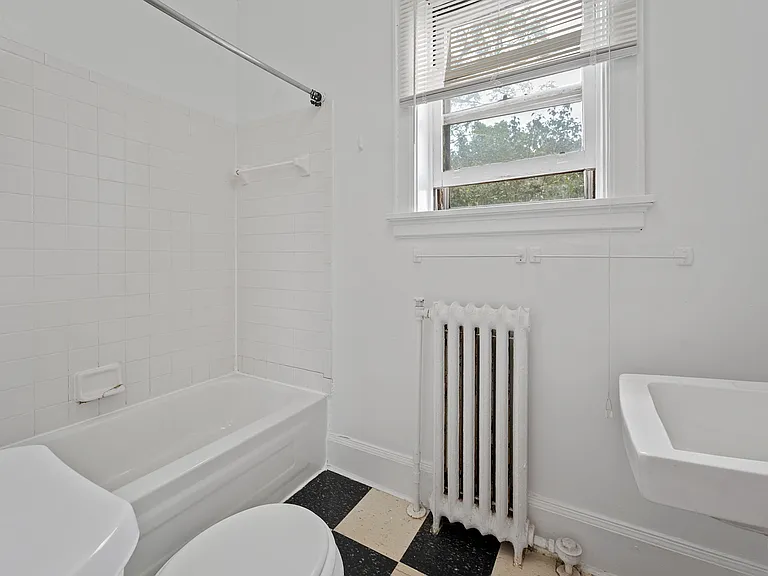 384 Probasco, Unit 14-4901 384 Probasco, Unit 14-4901