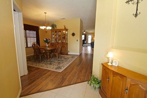 3rd image of 2421 Breanna Way