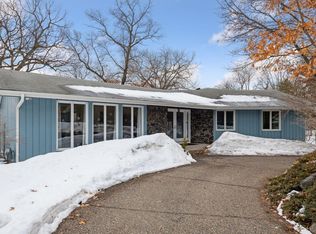 4441 Briarwood Dr, Minnetonka, MN 55343