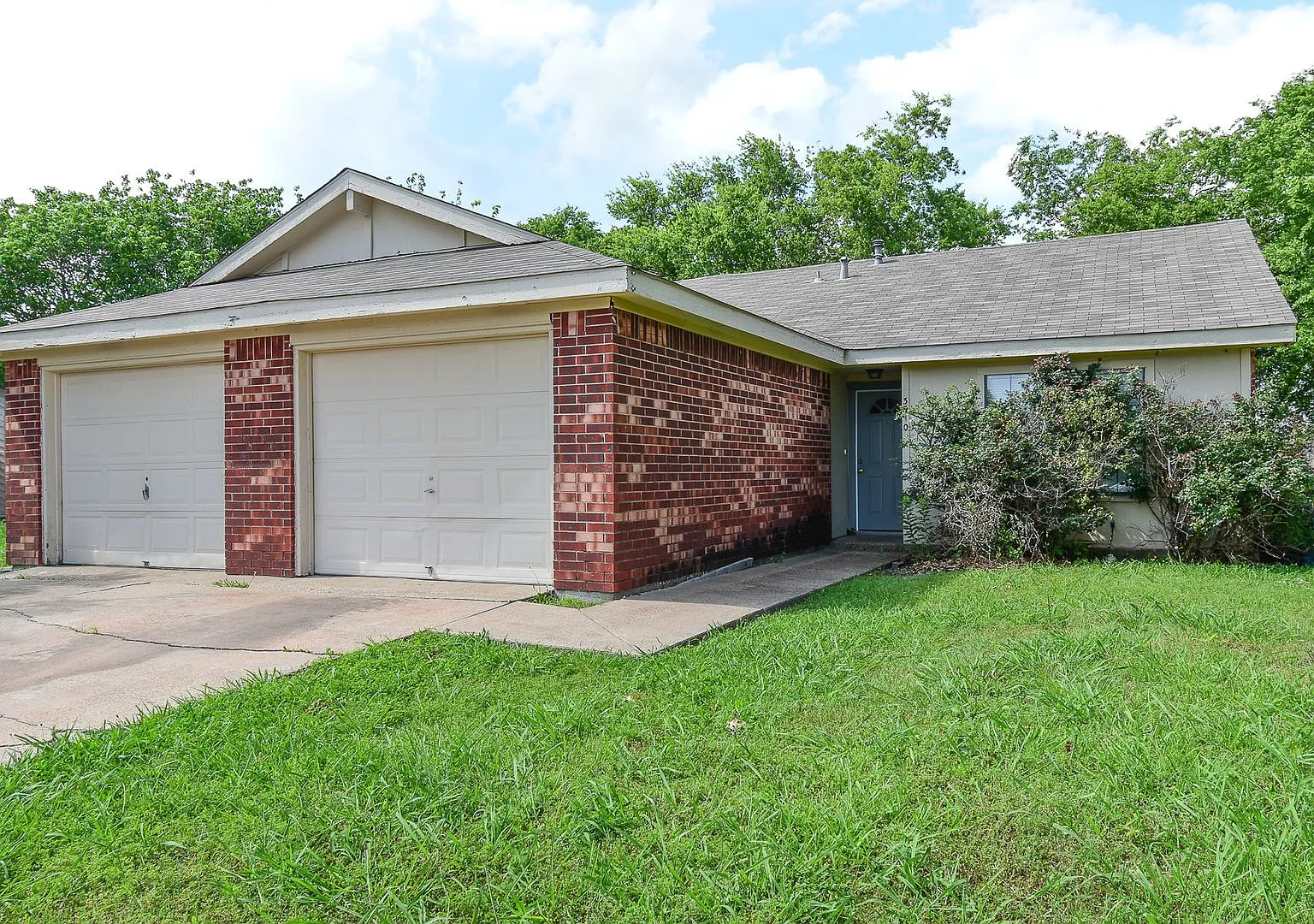 Peperport.3910-3912 — Photo 1