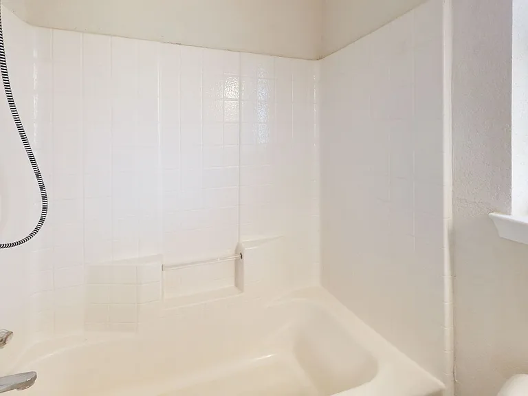 4205 Bluestem Ln — Photo 25